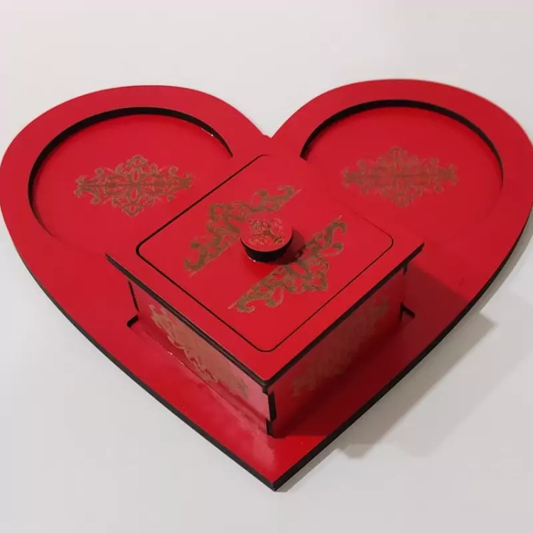 اردوخوری مدل قلبی دارای جا لیوانی و قندون ام دی اف 3 میل با کد C-16