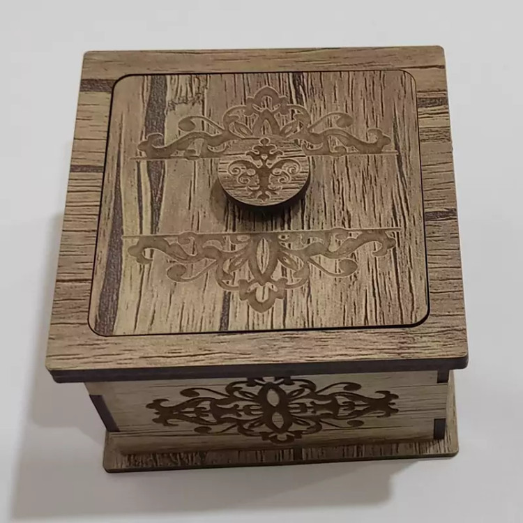 قندان ( و جاشکلاتی و جا آبنباتی) چوبی(ام دی اف3میل) طرح دار(طرح اسلیمی)کوچک