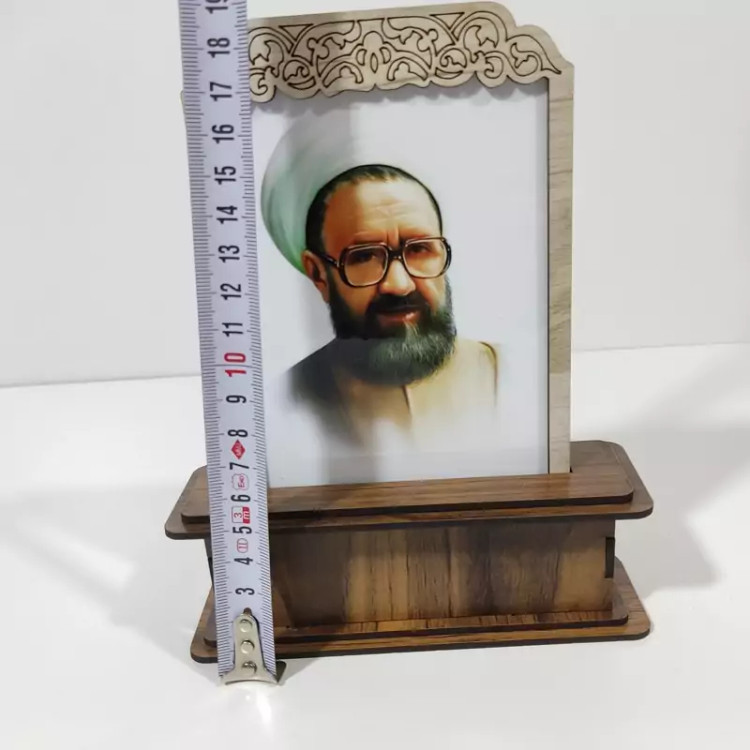 تندیس شهید مطهری