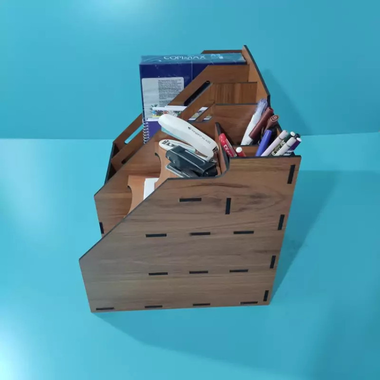 نظم دهنده 3خانه کتاب و 5خانه لوازم التحریر (چوبی) قهوه ای5