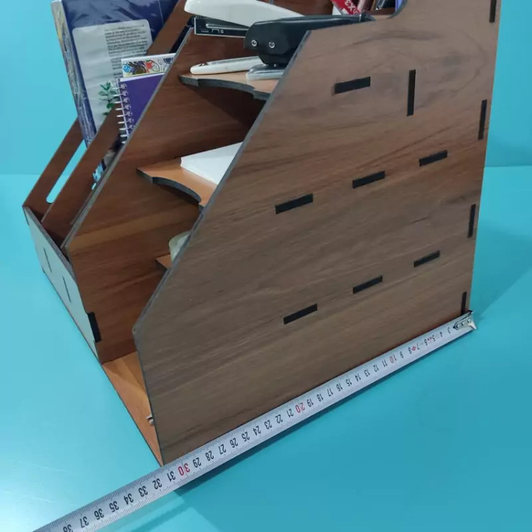 نظم دهنده 3خانه کتاب و 5خانه لوازم التحریر (چوبی) قهوه ای10