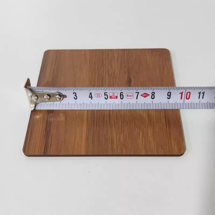 زیر لیوانی مربع طرح چوب رنگ قهوه ای روشن (فندوقی) بسته3عددی سایز9.5cm