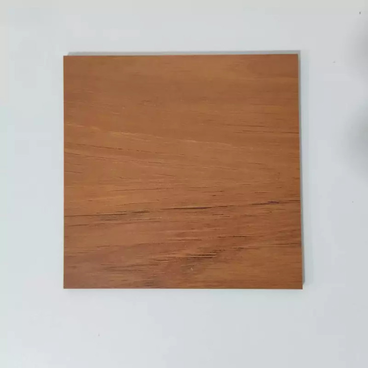 زیر لیوانی مربع طرح چوب رنگ قهوه ای روشن (فندوقی) بسته3عددی سایز10cm
