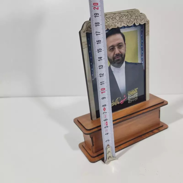 تندیس شهید رحمتی - استاندار شهید