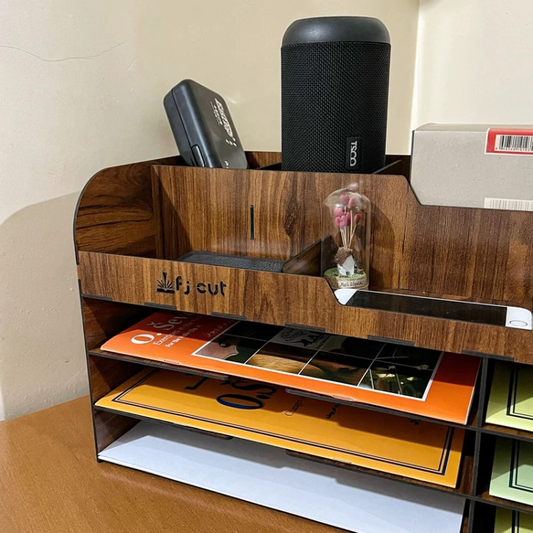 کازیه چوبی شش طبقه و بسیار جادار دارای مقسم هایی در بالای کازیو کد D-75